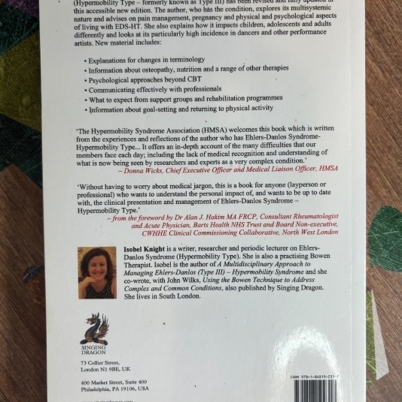 Living with Ehlers Danlos Syndrome (Hypermobility Type) Second Edition Used - Picture 3 of 4